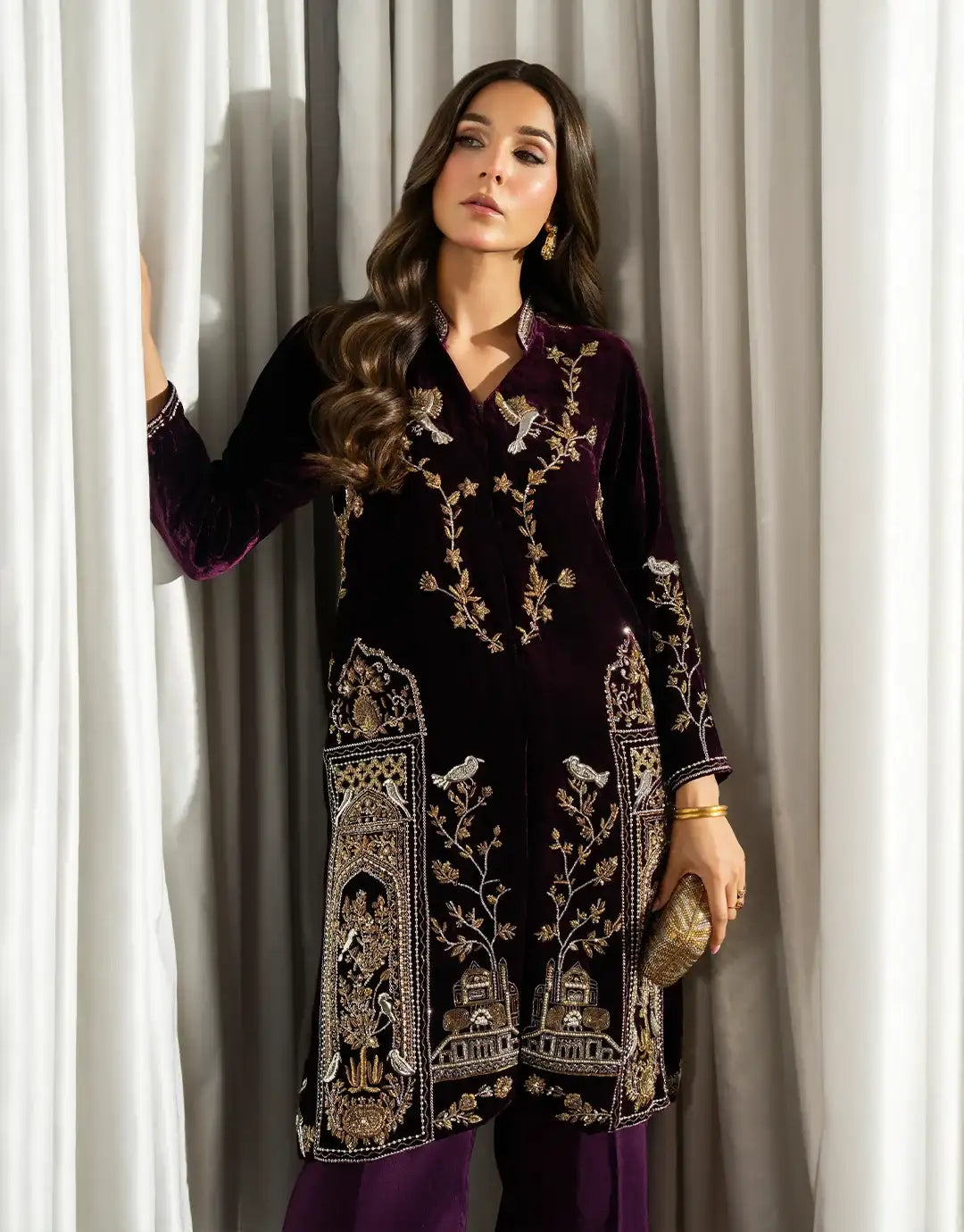 ROYAL VELVET